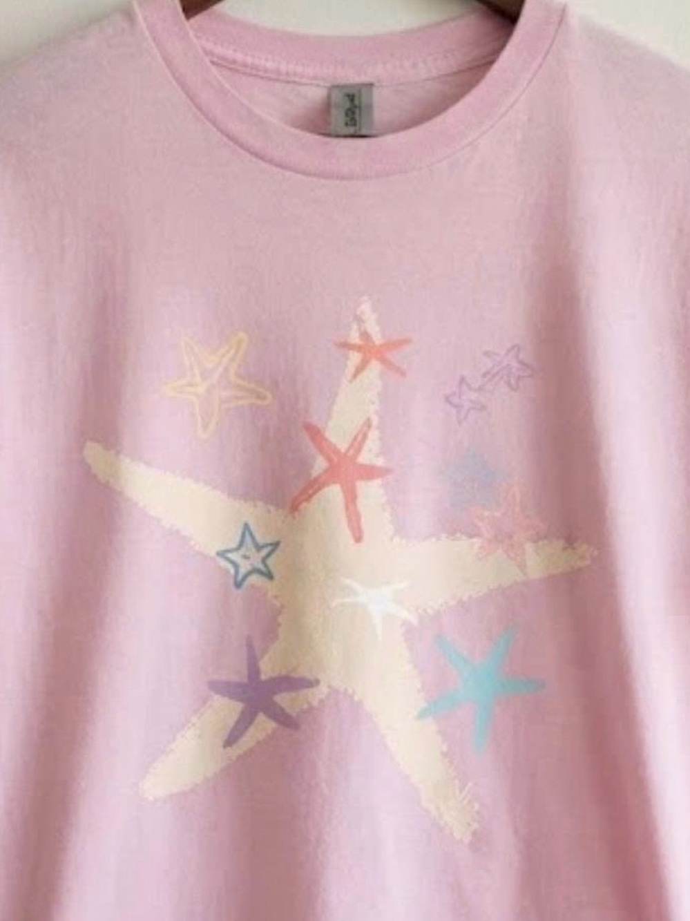 Cute Starfish Graphic T Shirt | Pastel Beach Aesthetic Tee | Unisex Shirt - Picture 2 of 2